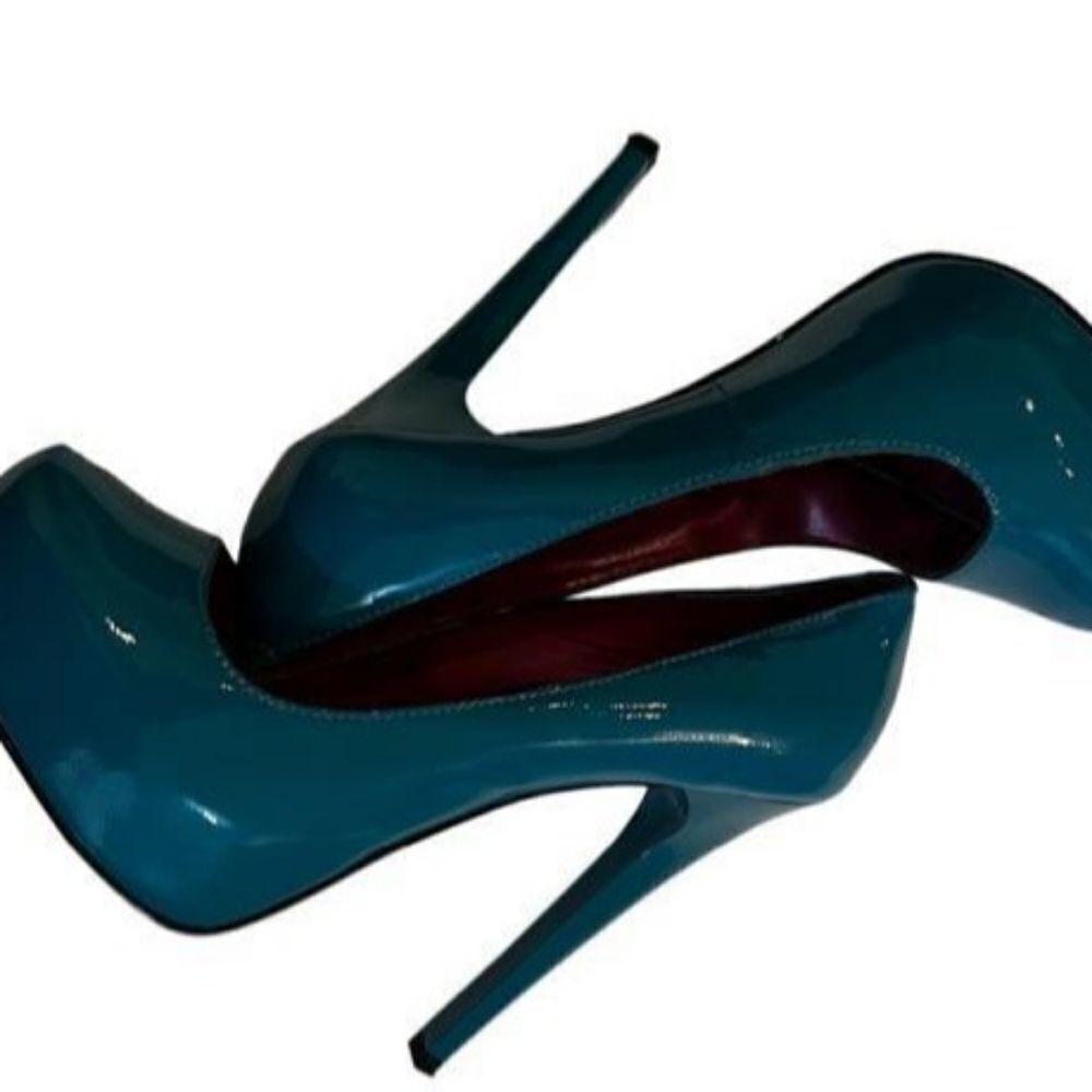 Mia Limited Edition Heels Size 7M